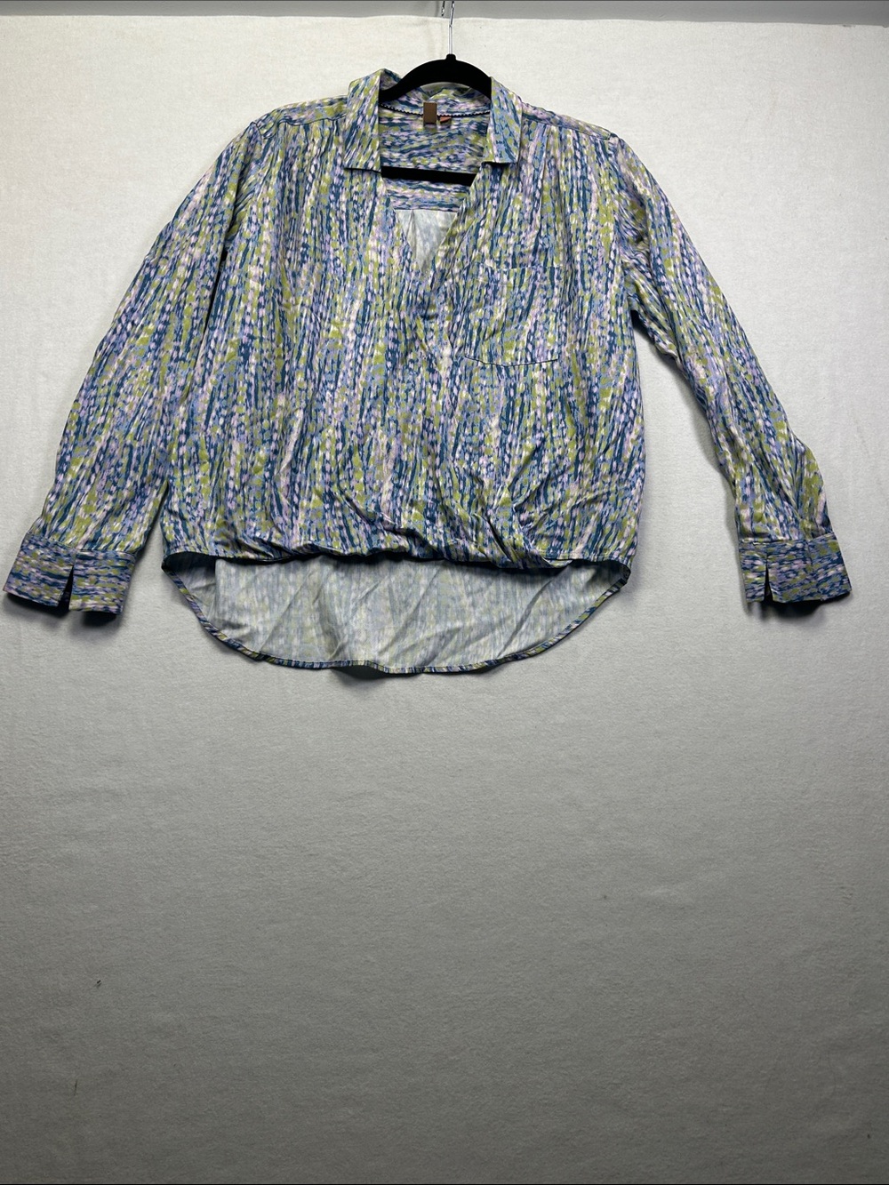 Pilcro Multicolor Abstract Stripe Button-Down Shirt in Blue and Green